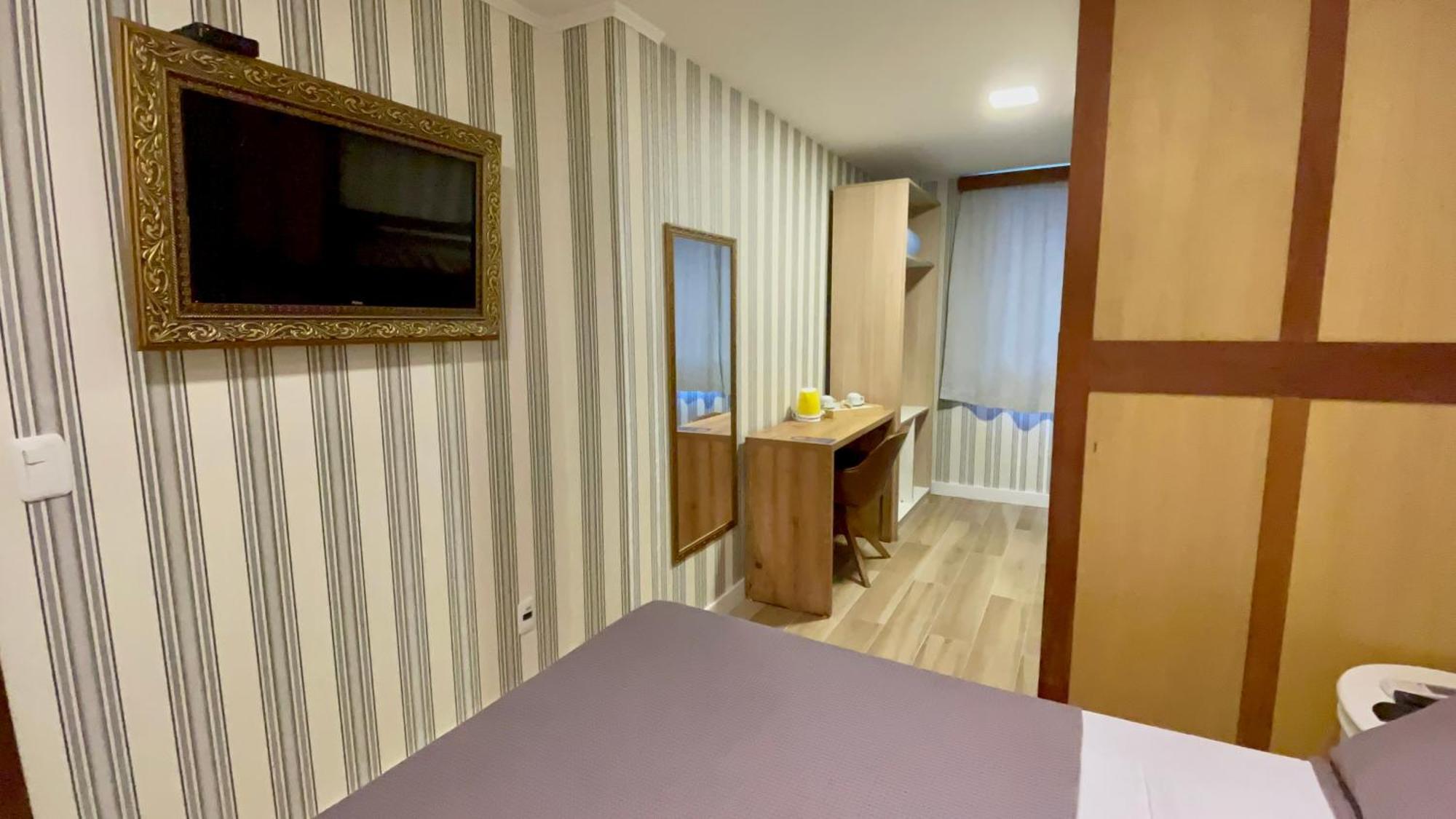 Eleganz Suites Exclusive Centro Γκραμάντο Δωμάτιο φωτογραφία