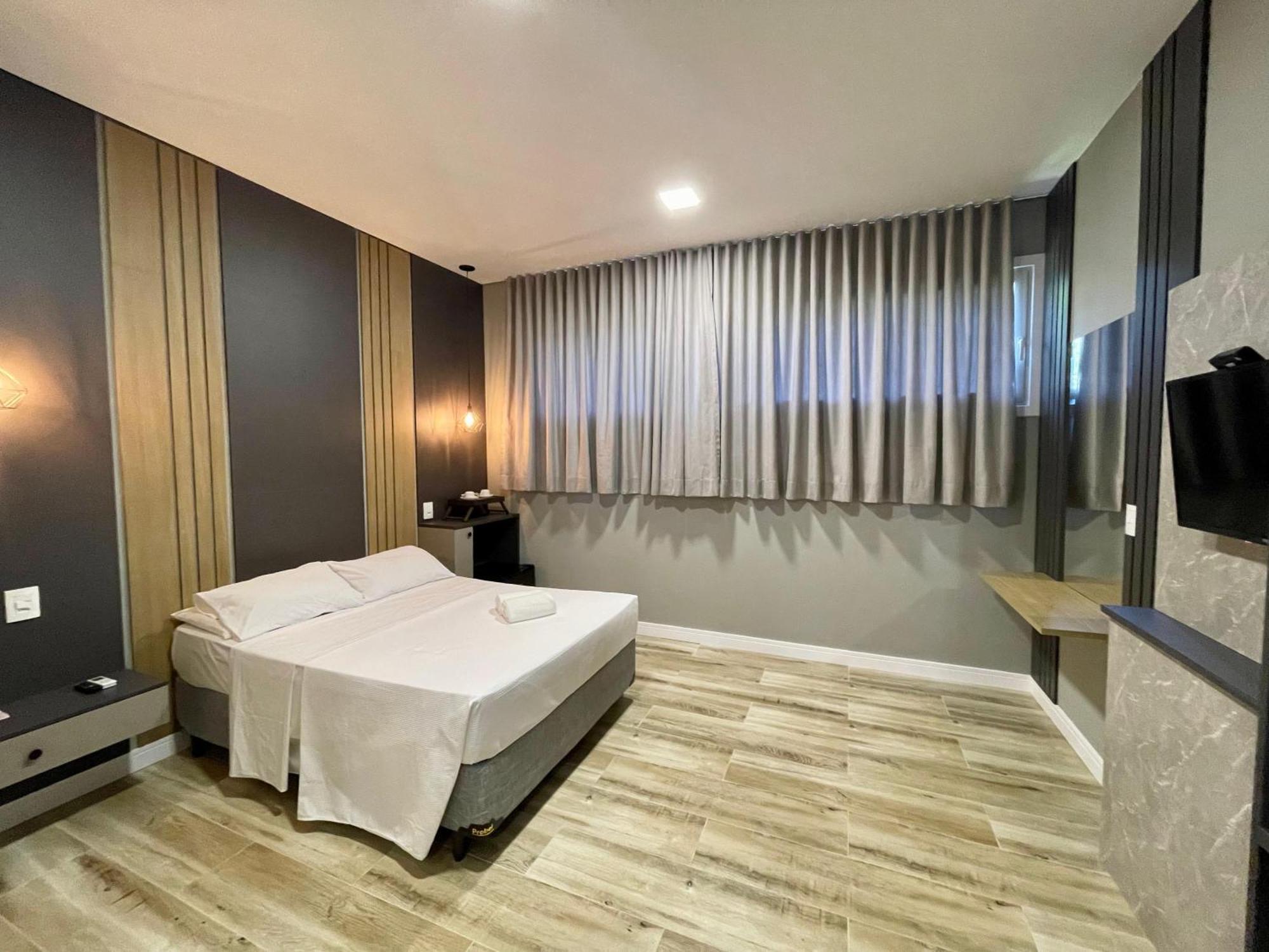 Eleganz Suites Exclusive Centro Γκραμάντο Εξωτερικό φωτογραφία