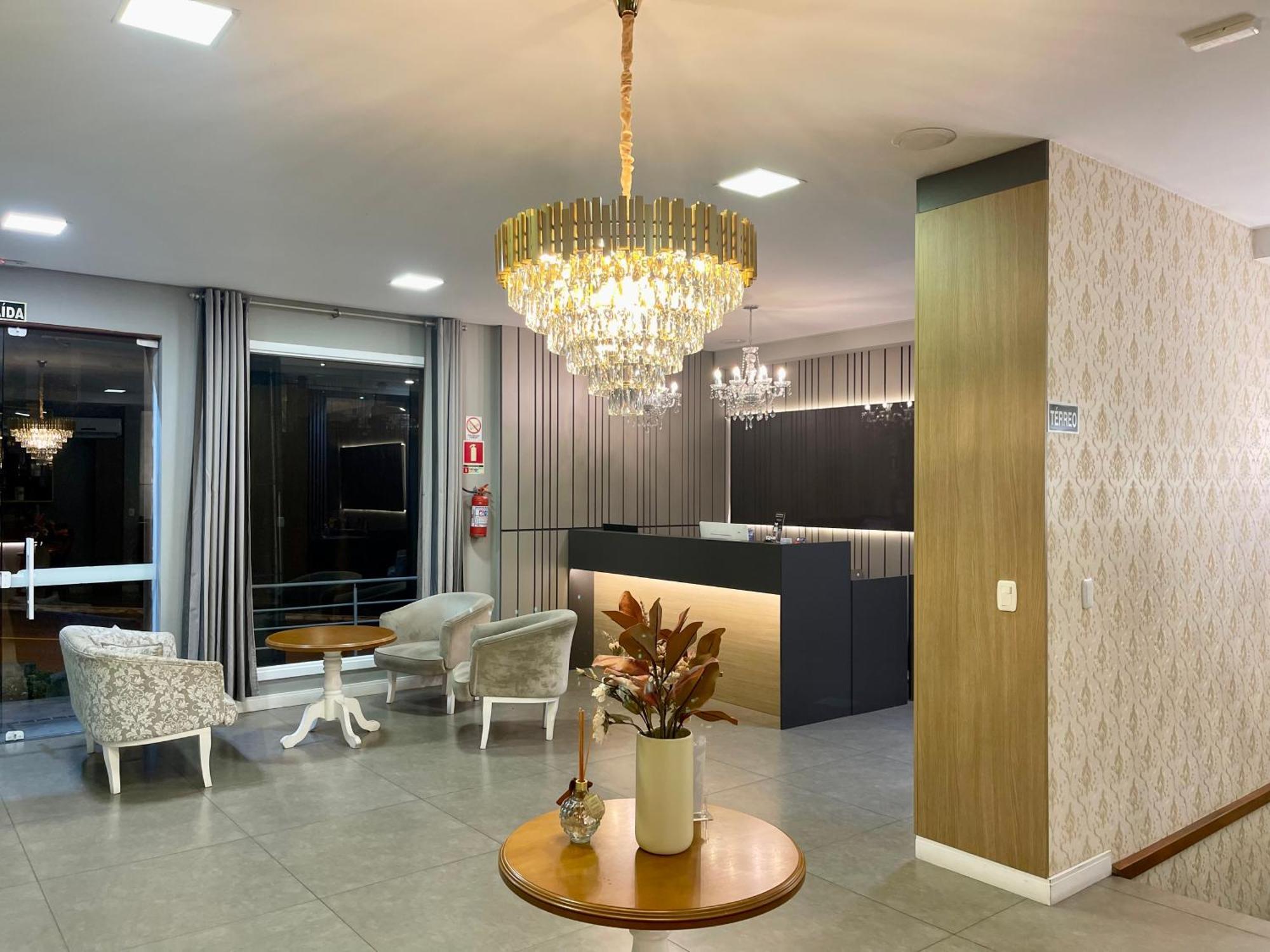 Eleganz Suites Exclusive Centro Γκραμάντο Εξωτερικό φωτογραφία